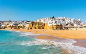 Albufeira Sky Light With Pool By Homing